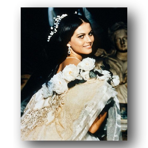 Claudia cardinale photo 8x10 - cardinale,